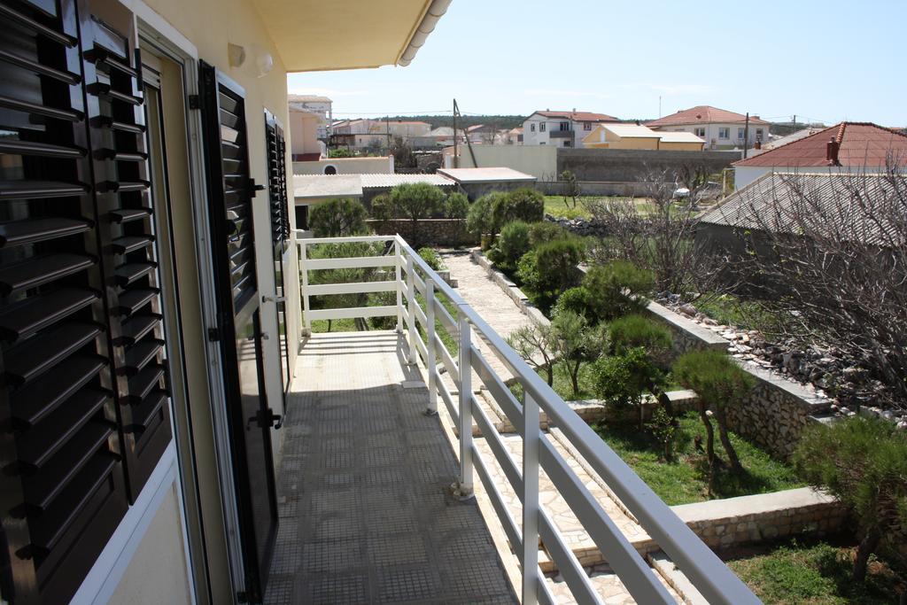 Kuca Za Odmor Laura Apartman Ražanac Kültér fotó